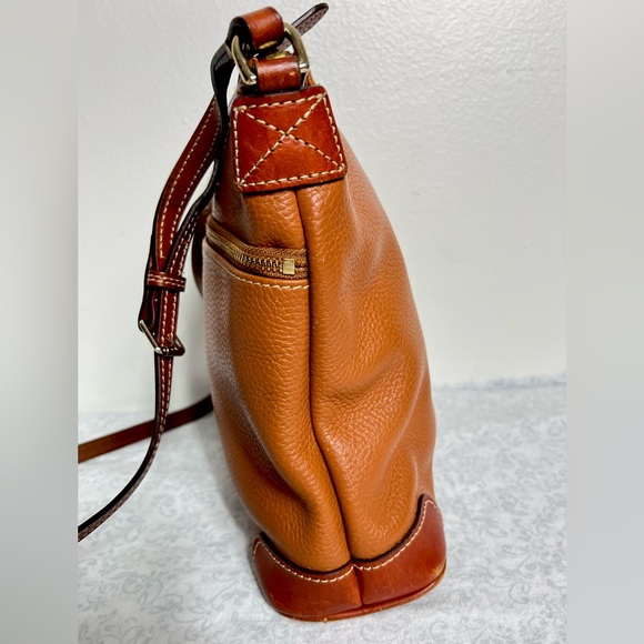 Dooney & Bourke Pebbled leather crossbody bag - Picture 6 of 13
